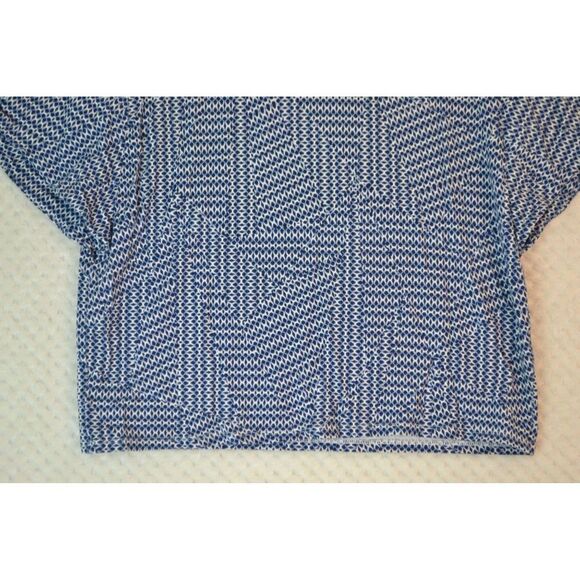 Chico's Women's Medium Blue Geometric Batwing Short Sleeve Blouse - Picture 14 of 15